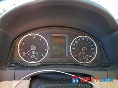 Zdjęcie 9 z 12 samochodu: 2011 VOLKSWAGEN TIGUAN S VIN:WVGBV7AX8BW514950 - miniatura