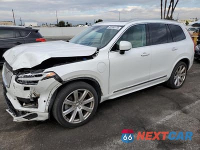 2017 VOLVO XC90 T8 YV4BC0PL7H1179656 - główne zdjęcie licytacji z USA - miniatura