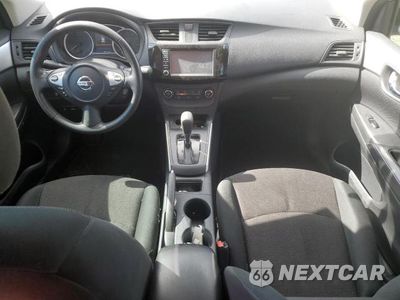 Zdjęcie 8 z 13 samochodu: 2019 NISSAN SENTRA S VIN:3N1AB7AP0KY399524 - miniatura