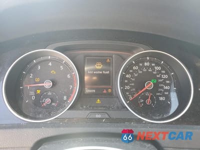 Zdjęcie 9 z 12 samochodu: 2017 VOLKSWAGEN GTI S/SE VIN:3VW447AUXHM043850 - miniatura