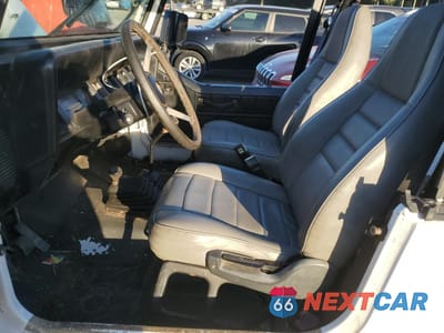 Zdjęcie 7 z 13 samochodu: 1993 JEEP WRANGLER / YJ S VIN:1J4FY19P7PP250291 - miniatura