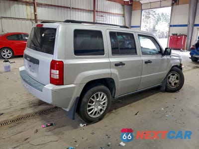 Trzecie zdjęcie samochodu z tyłu: 2009 JEEP PATRIOT SPORT VIN:1J4FT28A89D154692 - miniatura