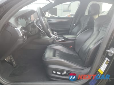 Zdjęcie 7 z 12 samochodu: 2019 BMW M5 VIN:WBSJF0C50KB446806 - miniatura