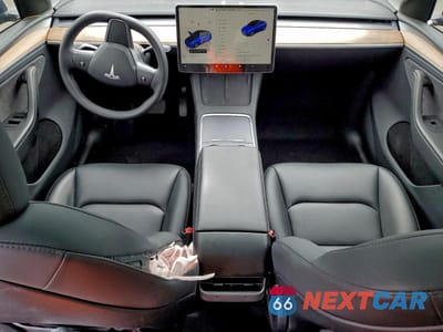 Zdjęcie 8 z 12 samochodu: 2024 TESLA MODEL Y VIN:7SAYGDEE3RA275287 - miniatura