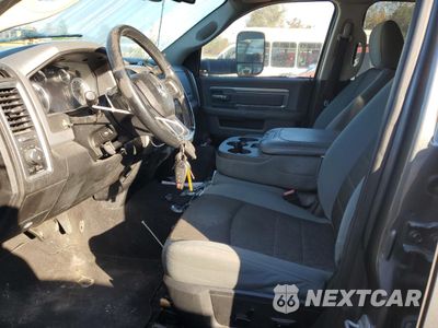 Zdjęcie 7 z 12 samochodu: 2013 RAM 3500 SLT VIN:3C63RRLL1DG561720 - miniatura