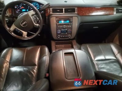 Zdjęcie 8 z 12 samochodu: 2011 GMC SIERRA K2500 SLT VIN:1GT121C82BF113664 - miniatura