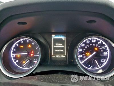 Zdjęcie 9 z 11 samochodu: 2018 TOYOTA CAMRY L VIN:4T1B11HK7JU625857 - miniatura