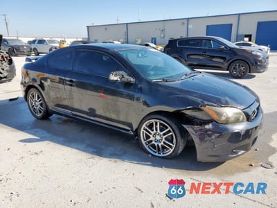 Czwarte zdjęcie samochodu z boku: 2010 SCION TC BASE VIN:JTKDE3B79A0310110 - miniatura