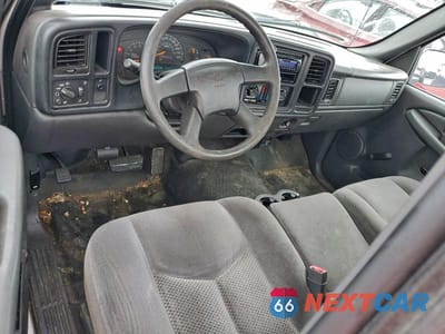 Zdjęcie 8 z 12 samochodu: 2006 CHEVROLET SILVERADO C1500 VIN:3GCEC14X76G236790 - miniatura