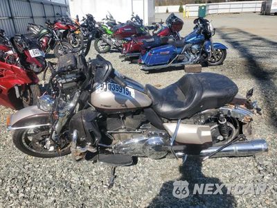 Trzecie zdjęcie samochodu z tyłu: 2018 HARLEY-DAVIDSON FLHTK ULTRA LIMITED VIN:1HD1KED16JB664404 - miniatura