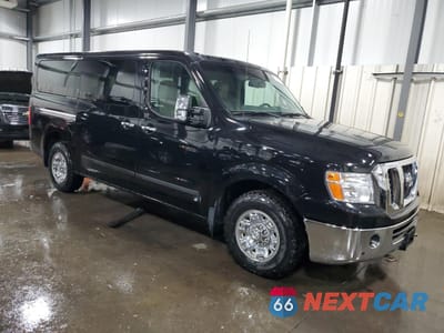 Czwarte zdjęcie samochodu z boku: 2014 NISSAN NV 3500 S VIN:5BZAF0AA9EN162097 - miniatura