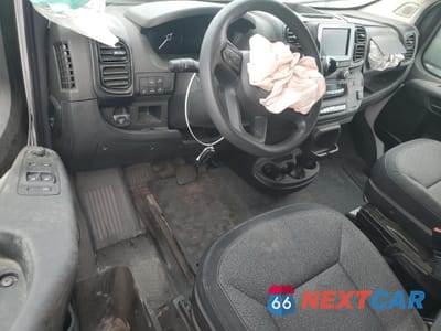 Zdjęcie 8 z 13 samochodu: 2023 RAM PROMASTER DELIVERY VAN VIN:3C6MRVHG0PE501873 - miniatura