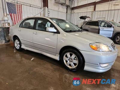 Czwarte zdjęcie samochodu z boku: 2003 TOYOTA COROLLA S VIN:1NXBR32E33Z166904 - miniatura