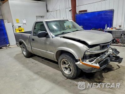 Czwarte zdjęcie samochodu z boku: 2002 CHEVROLET S TRUCK S10 VIN:1GCCS14W628265182 - miniatura