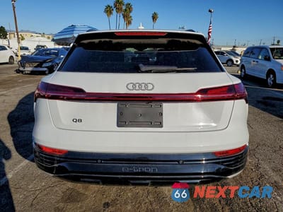 Zdjęcie 6 z 12 samochodu: 2024 AUDI Q8 E-TRON PRESTIGE VIN:WA16AAGE7RB016268 - miniatura