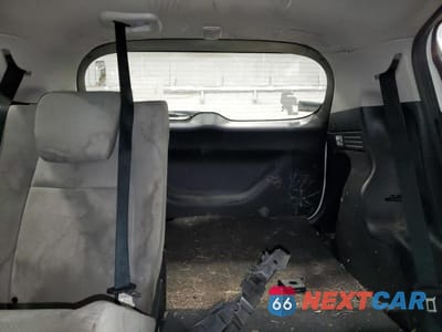 Zdjęcie 10 z 12 samochodu: 2021 HONDA HR-V LX VIN:3CZRU6H3XMM734025 - miniatura