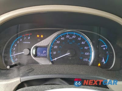 Zdjęcie 9 z 13 samochodu: 2014 TOYOTA SIENNA XLE VIN:5TDYK3DC0ES434300 - miniatura