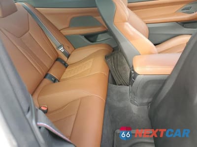 Zdjęcie 10 z 11 samochodu: 2025 BMW M4 COMPETITION VIN:WBS33HK08SCU73882 - miniatura