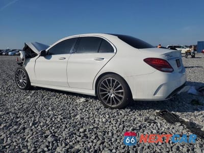 Drugie zdjęcie samochodu z przodu: 2016 MERCEDES-BENZ C 300 VIN:55SWF4JBXGU132287 - miniatura