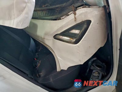 Zdjęcie 10 z 11 samochodu: 2019 KIA FORTE FE VIN:3KPF24AD0KE008123 - miniatura