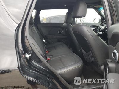 Zdjęcie 10 z 12 samochodu: 2014 KIA SOUL + VIN:KNDJP3A50E7084525 - miniatura