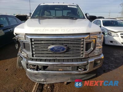 Piąte zdjęcie samochodu w środku: 2022 FORD F350 SUPER DUTY VIN:1FT8W3DT6NEE62161 - miniatura