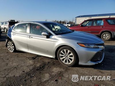 Czwarte zdjęcie samochodu z boku: 2018 TOYOTA CAMRY L VIN:JTNB11HK7J3019545 - miniatura