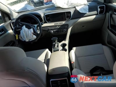 Zdjęcie 8 z 13 samochodu: 2020 KIA SPORTAGE LX VIN:KNDPM3AC2L7681139 - miniatura