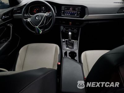 Zdjęcie 8 z 12 samochodu: 2019 VOLKSWAGEN JETTA S VIN:3VWC57BU9KM058211 - miniatura