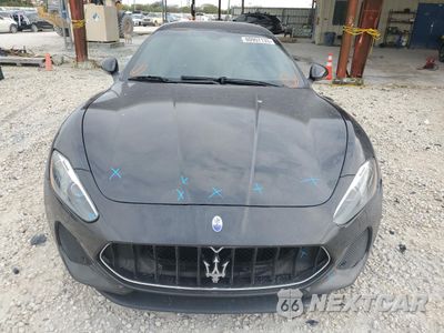 Piąte zdjęcie samochodu w środku: 2018 MASERATI GRANTURISMO S VIN:ZAM45VLA0J0253952 - miniatura