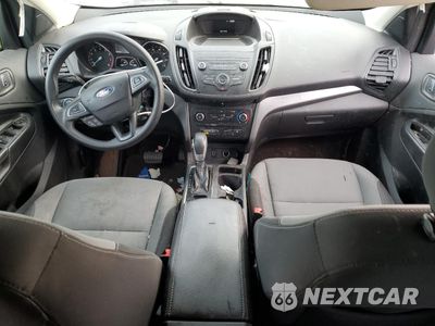 Zdjęcie 8 z 14 samochodu: 2019 FORD ESCAPE S VIN:1FMCU0F76KUB46335 - miniatura