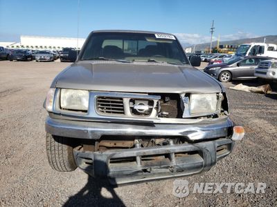 Piąte zdjęcie samochodu w środku: 1999 NISSAN FRONTIER CREW CAB XE VIN:1N6ED27T2YC431162 - miniatura