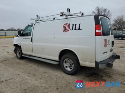 Drugie zdjęcie samochodu z przodu: 2020 CHEVROLET EXPRESS G2500 VIN:1GCWGAFG8L1271029 - miniatura