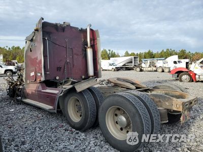 Trzecie zdjęcie samochodu z tyłu: 2004 FREIGHTLINER CONVENTIONAL COLUMBIA VIN:1FUJA6CG34LM74034 - miniatura