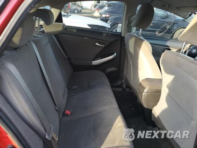 Zdjęcie 10 z 12 samochodu: 2014 TOYOTA PRIUS VIN:JTDKN3DU3E0376465 - miniatura
