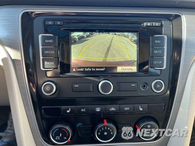 Zdjęcie 9 z 10 samochodu: 2015 VOLKSWAGEN PASSAT SE VIN:1VWBT7A3XFC003753 - miniatura