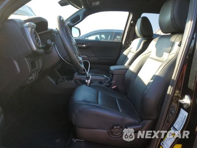 Zdjęcie 7 z 12 samochodu: 2019 TOYOTA TACOMA DOUBLE CAB VIN:3TMCZ5AN5KM225606 - miniatura