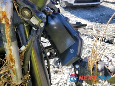 Zdjęcie 8 z 11 samochodu: 2023 YAMAHA YZFR3 A VIN:MH3RH18Y1PK011184 - miniatura