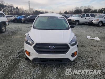 Piąte zdjęcie samochodu w środku: 2019 FORD ESCAPE S VIN:1FMCU0F76KUB46335 - miniatura