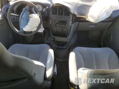 Zdjęcie 8 z 13 samochodu: 2004 DODGE GRAND CARAVAN SE VIN:1D4GP24R64B602140 - miniatura