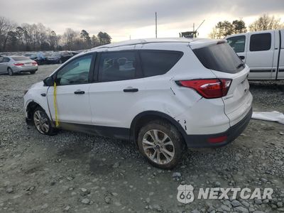 Drugie zdjęcie samochodu z przodu: 2019 FORD ESCAPE S VIN:1FMCU0F76KUB46335 - miniatura
