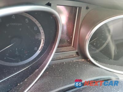 Zdjęcie 9 z 12 samochodu: 2017 HYUNDAI SANTA FE SE VIN:KM8SNDHF1HU250759 - miniatura