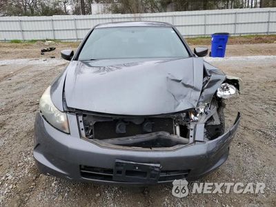 Piąte zdjęcie samochodu w środku: 2010 HOND ACCORD LX VIN:1HGCP2F37AA091416 - miniatura