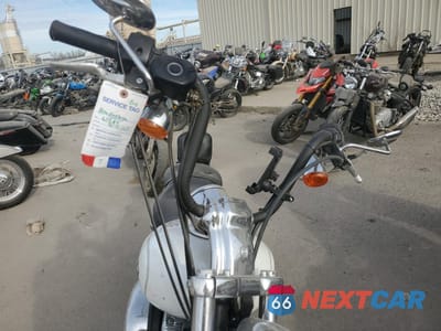Zdjęcie 10 z 12 samochodu: 2004 HARLEY-DAVIDSON XL1200 C VIN:1HD1CGP134K453394 - miniatura
