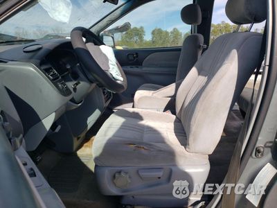 Zdjęcie 7 z 14 samochodu: 2000 TOYOTA SIENNA CE VIN:4T3ZF19C0YU239449 - miniatura