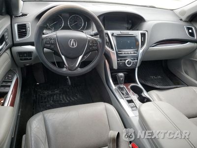 Zdjęcie 8 z 13 samochodu: 2015 ACURA TLX TECH VIN:19UUB1F52FA001532 - miniatura