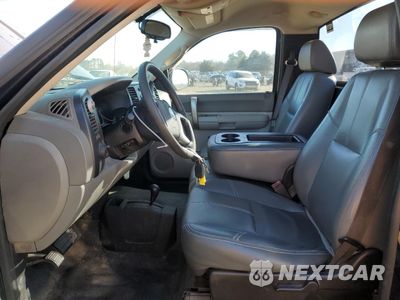 Zdjęcie 7 z 15 samochodu: 2008 CHEVROLET SILVERADO K1500 VIN:1GCEK14038Z264630 - miniatura