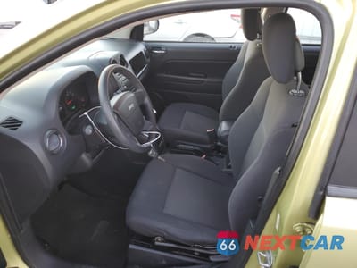 Zdjęcie 7 z 13 samochodu: 2010 JEEP COMPASS SPORT VIN:1J4NT4FB3AD518945 - miniatura