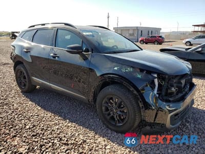 Czwarte zdjęcie samochodu z boku: 2023 KIA SPORTAGE X-PRO VIN:5XYK7CAF5PG033525 - miniatura