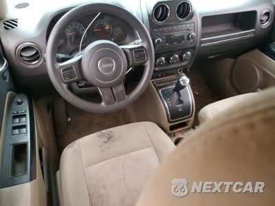 Zdjęcie 8 z 12 samochodu: 2014 JEEP PATRIOT SPORT VIN:1C4NJPBA3ED719227 - miniatura